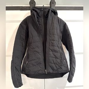 Lululemon jacket size 6 detachable hood & insert